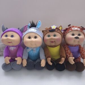 Cabbage Patch Kids Cuties Lot of 4 Dolls
